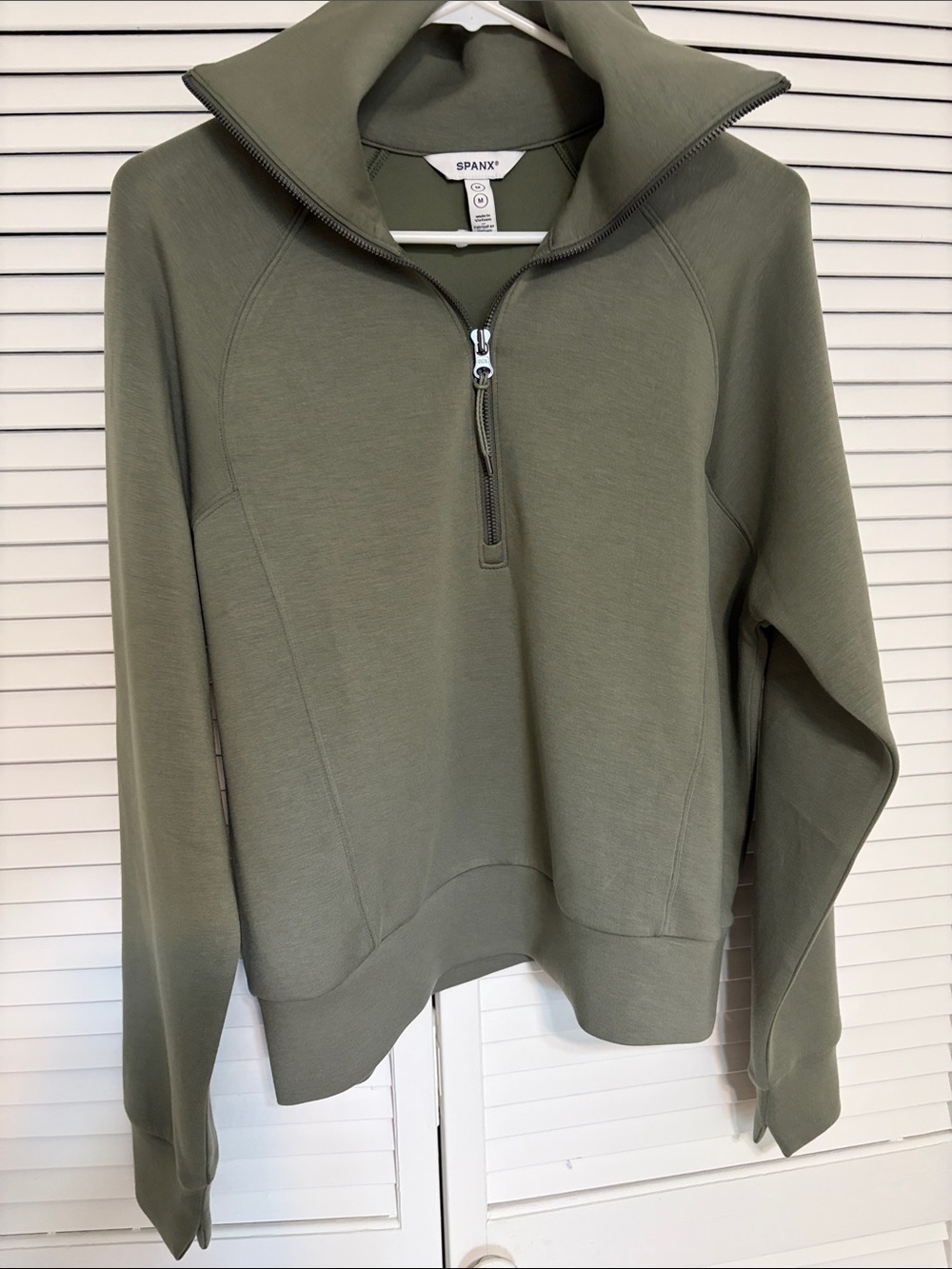 SPANX AirEssentials Half-Zip Funnel Neck Spacer Pullover Green size M - Picture 3 of 7
